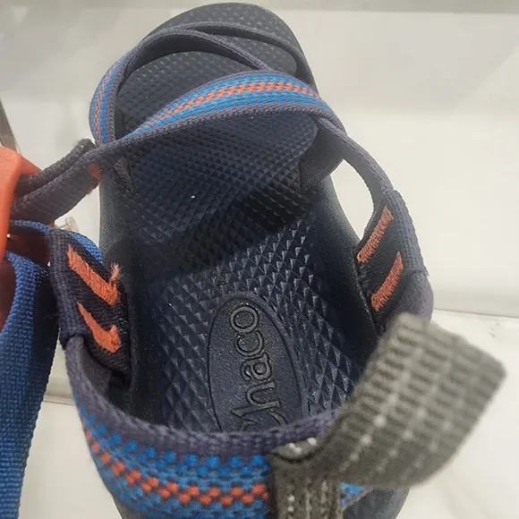 [ CHACOS] BOYS SIZE 4, blue and orange OPEN TOE SPORT SANDAL.