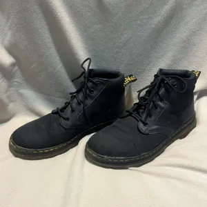 🥾 Dr. Martens Bonny Black Boots – Men’s Size 12 🥾