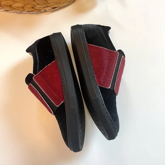 • Fascani Side Zip Black Velvet / Red Fur Shoes •