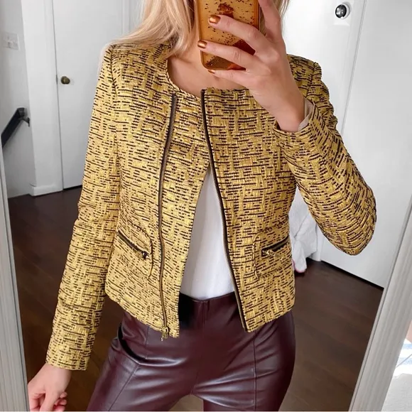 ⭐️ MANGO GOLD BLACK METALLIC BLAZER JACKET!