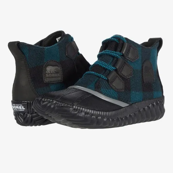 -NEW- Women's Sorel Out N About Plus Boots/Booties 8