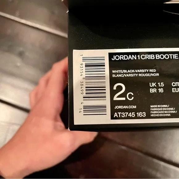 ❤️🤍🖤 Nike Air Jordan 1 Crib Bootie shoes Chicago 2C