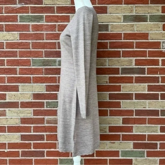 ⛄️ NWT Tahari Merino Wool Long Sleeve Brown White Sweater Dress