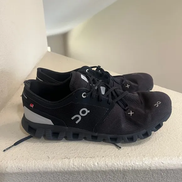 - ON CLOUD X 3 Lace Up Athletic Running Shoes Black Men's Size 12