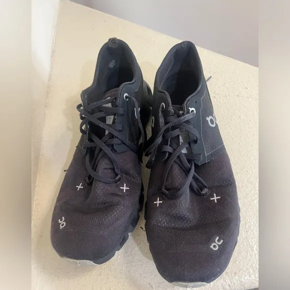 - ON CLOUD X 3 Lace Up Athletic Running Shoes Black Men's Size 12