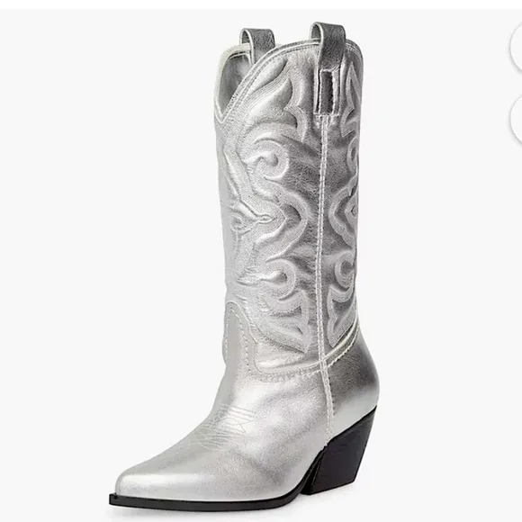 🔥 🔥 Steve Madden Silver Cowboy Boots brand new