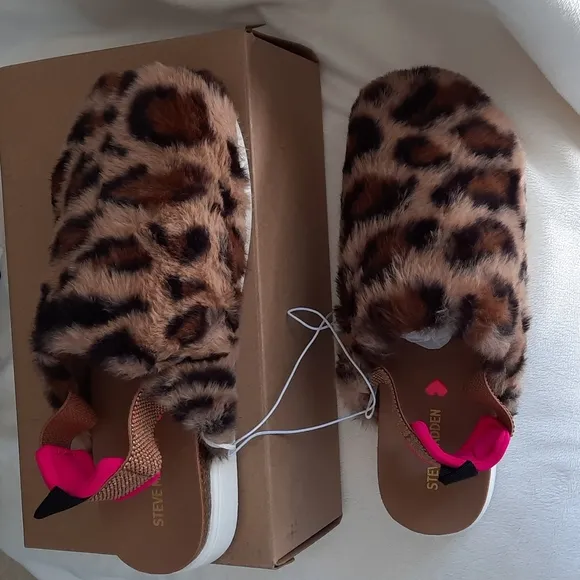 10. Steve Madden leopard print faux fur slingback shoes