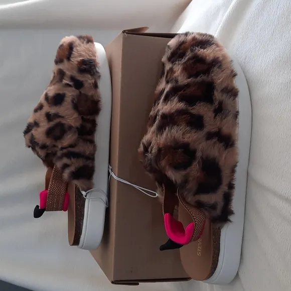 10. Steve Madden leopard print faux fur slingback shoes