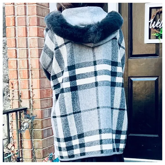 #47 Boho Fabulous Plaid Fur Trim Hooded Oversized Cozy Jacket Poncho