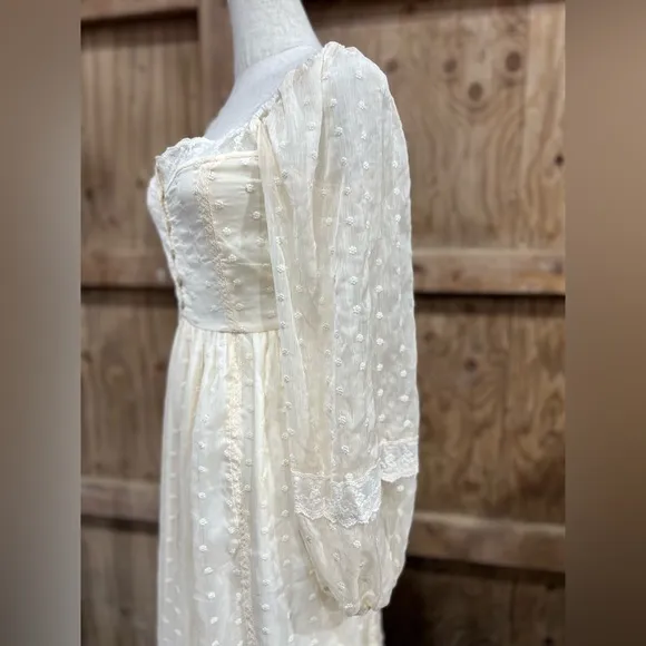 A Collective Story Midi Dress Fully Lined Lace Sheer Embroidery Woman’s Size S
