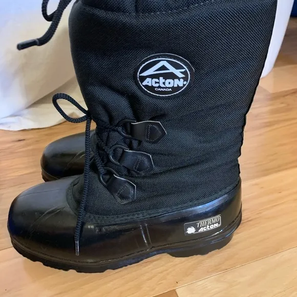 Acton Canada Thermo removable liner snow boot 8
