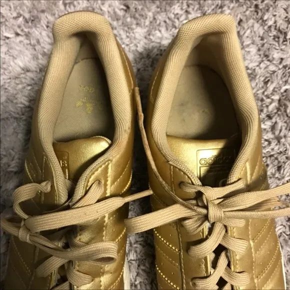 Addidas Limited Rare Gold Superstar Kicks Mens 6.5