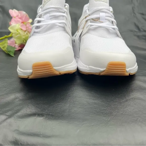 Adidas big kids White Running Shoes size 6.5