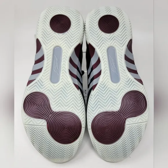 Adidas D.O.N. Issue 5 Basketball Shoes Team Maroon 2/Black Men's Size 11.5 New