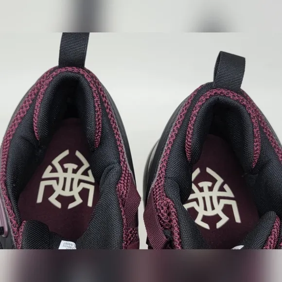 Adidas D.O.N. Issue 5 Basketball Shoes Team Maroon 2/Black Men's Size 11.5 New