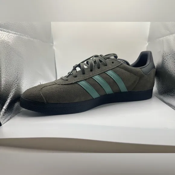 Adidas Gazelle Pantone ‘Olive Green Black’ (GX2209)