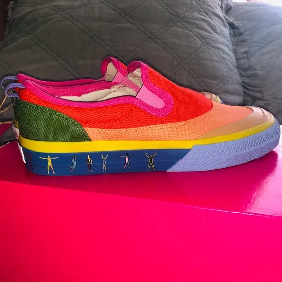 Adidas Love unites shoes