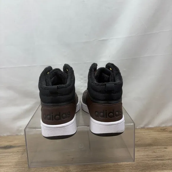 Adidas Men's 10.5 Basketball Classic Fur Lining Brown Winterized Shoes