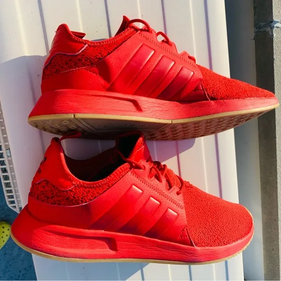 Adidas Men’s Red Mesh Upper Sneakers Sock Sport Shoes NEw