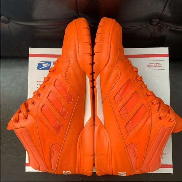 Adidas Originals Phantom II NBA Pack ‘NY Knicks’