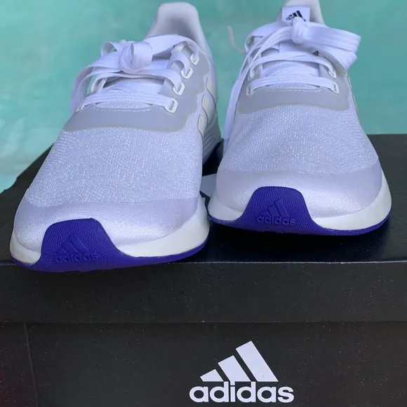 ADIDAS QT RACER SPORT WMNS RUNNING SHOES