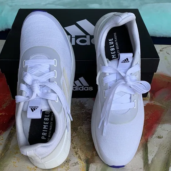 ADIDAS QT RACER SPORT WMNS RUNNING SHOES