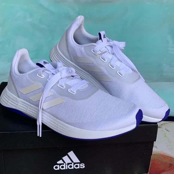 ADIDAS QT RACER SPORT WMNS RUNNING SHOES