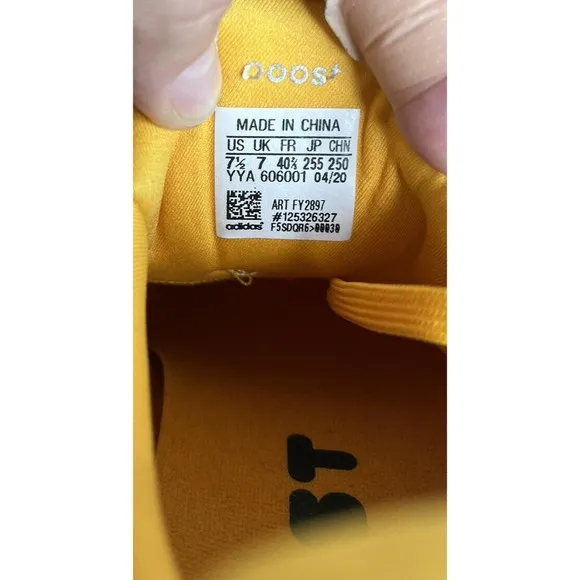Adidas Ultra Boost DNA Sydney Men Size 7.5 Collegiate yellow sneaker shoe FY2897