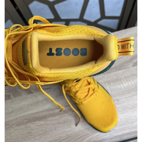 Adidas Ultra Boost DNA Sydney Men Size 7.5 Collegiate yellow sneaker shoe FY2897