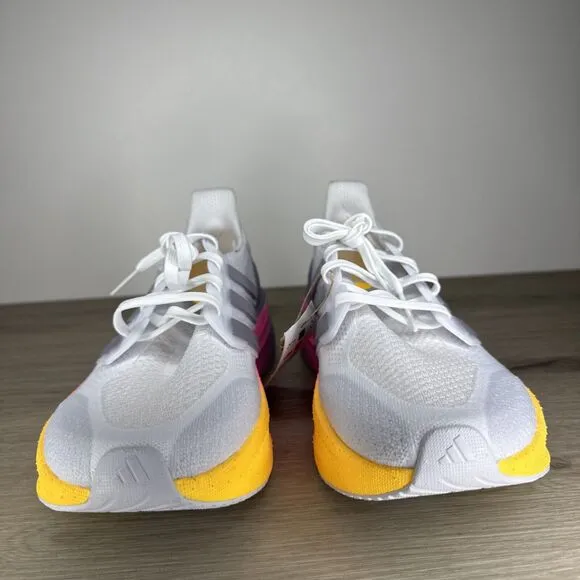 adidas Ultraboost 5 Women's 10 Athletic Shoes