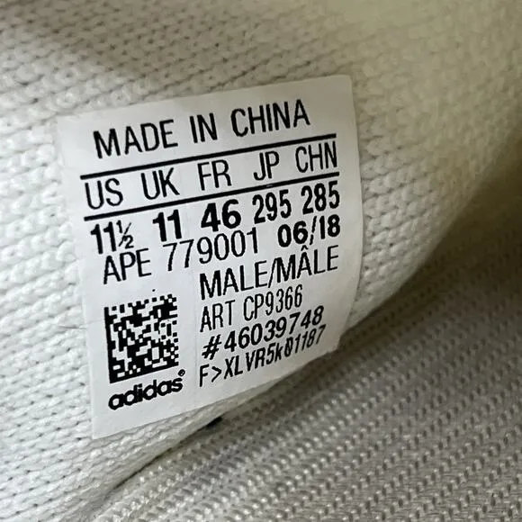 adidas Yeezy Boost 350 V2 Low Cream Sneakers Men Size 11.5 White Running Comfort