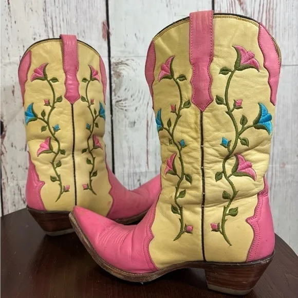 AGUILA BOOTS mexico brand cowgirls boots embroidered leather steel toe 7.5 GUC