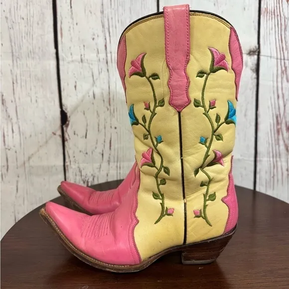AGUILA BOOTS mexico brand cowgirls boots embroidered leather steel toe 7.5 GUC