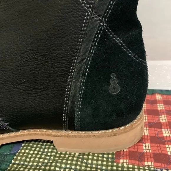 AHNU Helena Tall Leather Boots Size 7 Black