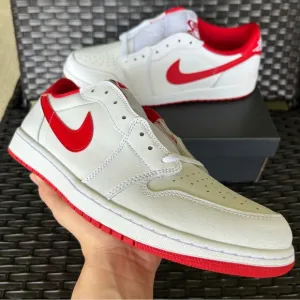 AIR JORDAN 1 RETRO OG LOW UNIVERSITY RED Size 14