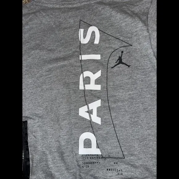 Air Jordan Big Kids (Boy’s) Paris Saint Germain Front Logo Fleece Grey PO Hoodie