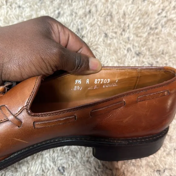 Allen Edmonds Dalton 87703 Brown Tasseled Slip On Loafer Shoes Size 9.5 A