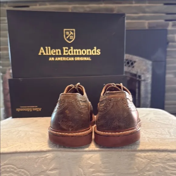 Allen Edmonds Men's Brown Oxford Shoes
