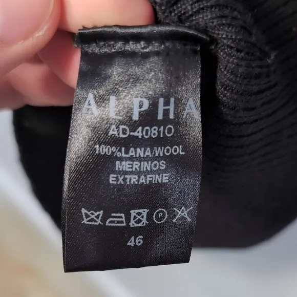 Alpha Massimo Rebecchi | 100% Wool Mini Sweater Dress