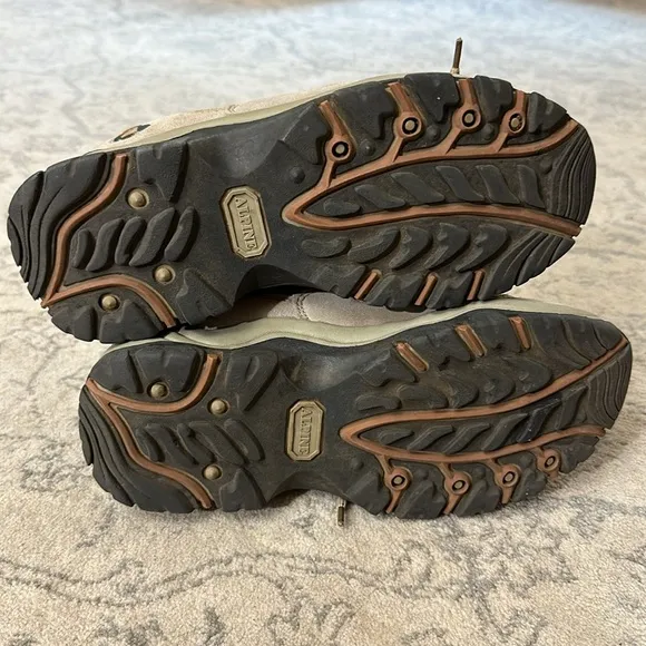 Alpine Design Hiking Boots