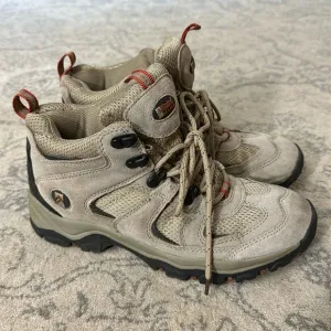 Alpine Design Hiking Boots