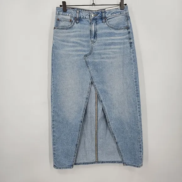 American Eagle Low-Rise Denim Maxi Skirt NWT | Size 2