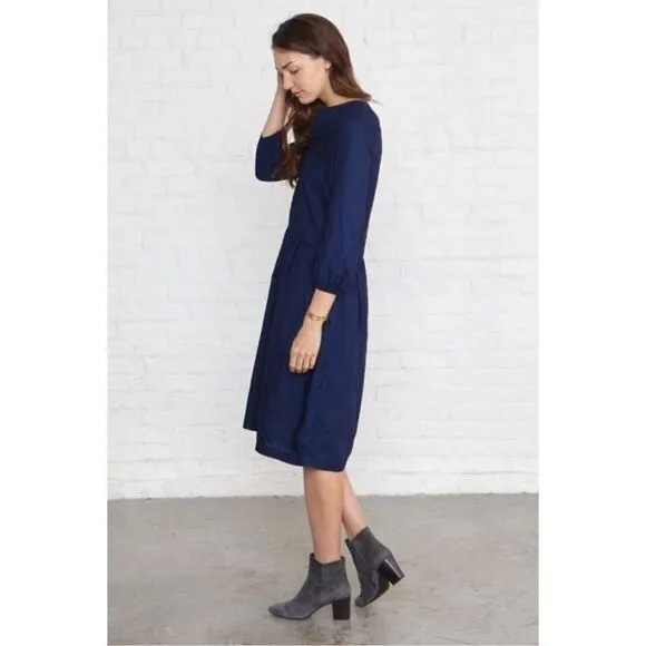 Amour Vert Tencel V-Neck Midi Dress Blue Size Extra Small