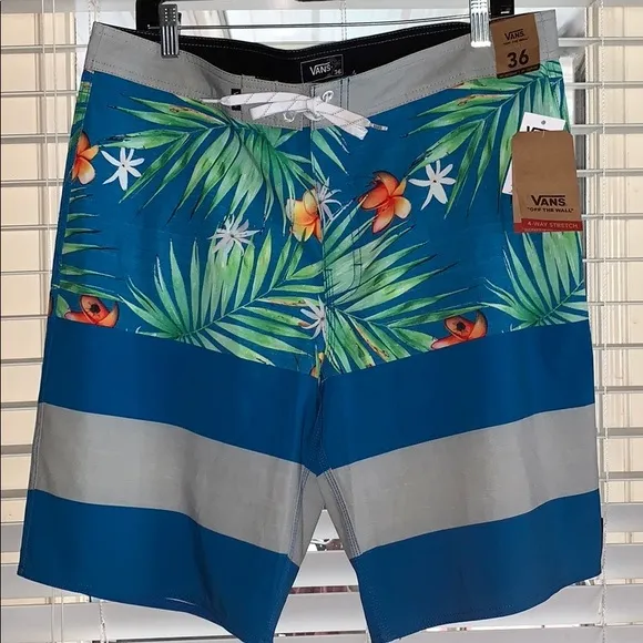 &gt;💙ERA BOARD SHORT PALM GREEN LEAVES SWIM SHORTS POOL BEACH 🏖 BRAND NEW VANS