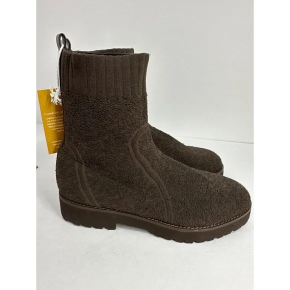 Andre Assous Womens 9 Pisces Featherweight Brown Sock Boots NEW $104 Retail