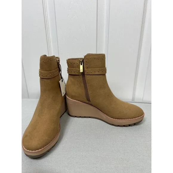 Anne Klein Women's Pamela Faux Suede Studded Water Resistant Ankle Boots Size 5