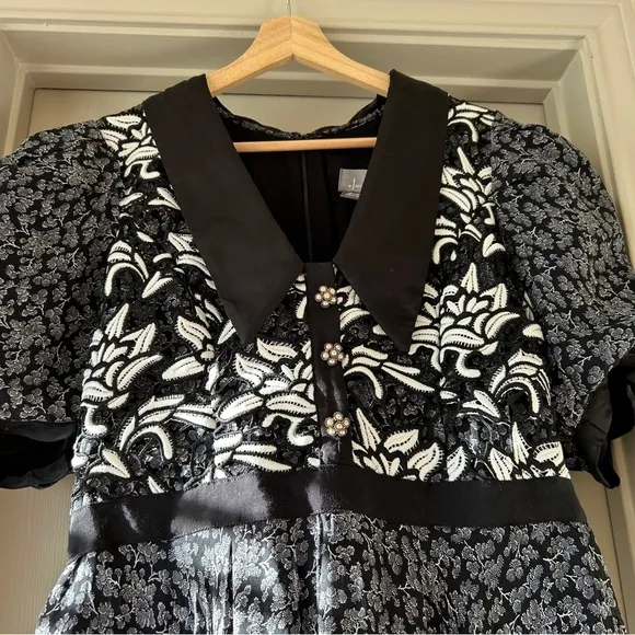 Anthropologie Black &amp; White Embroidered Dress - Size 14 - NWT
