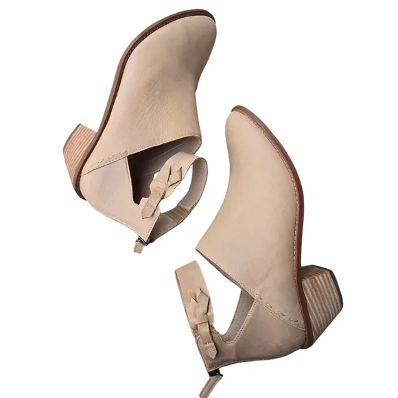 Anthropologie Kelsi Dagger Brooklyn Kadeja Boots, Size 10