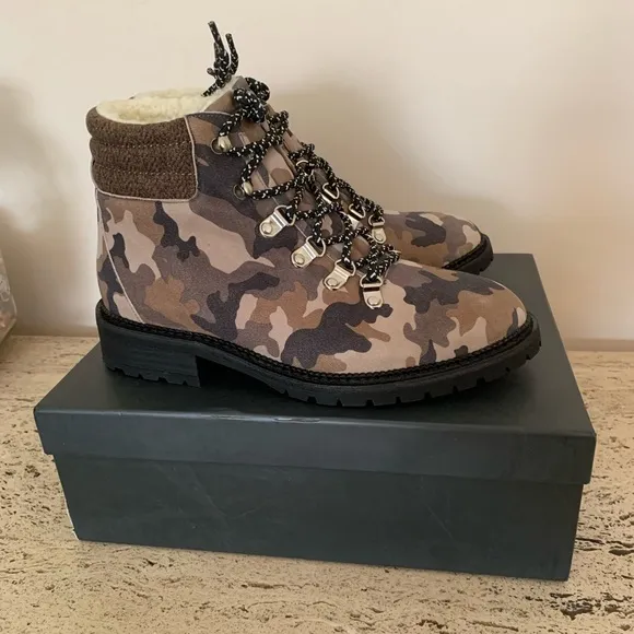 ANTHROPOLOGIE Silent D Rexi Hiker Boots