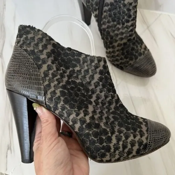 Anthropologie Tibi Italian Leather Ankle Heels Boots Brown Nude 9 Embroidered